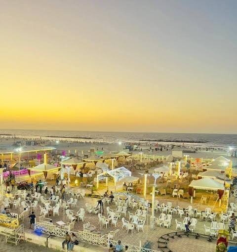 شاطئ النخيل